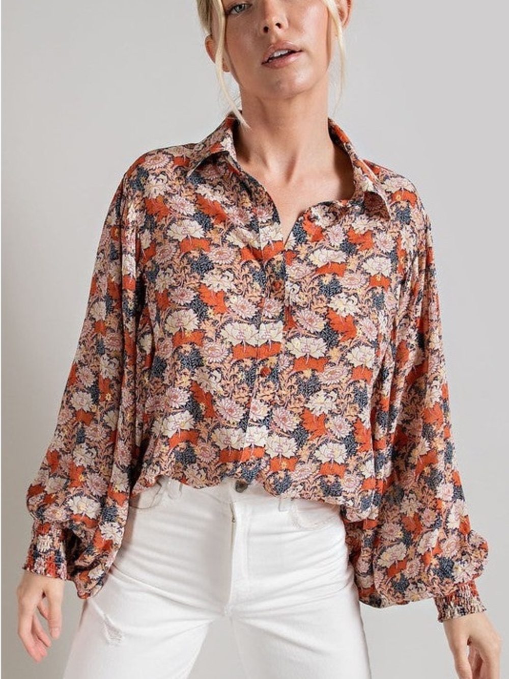 eesome Orange Multi Floral Button-Front Crop Blouse